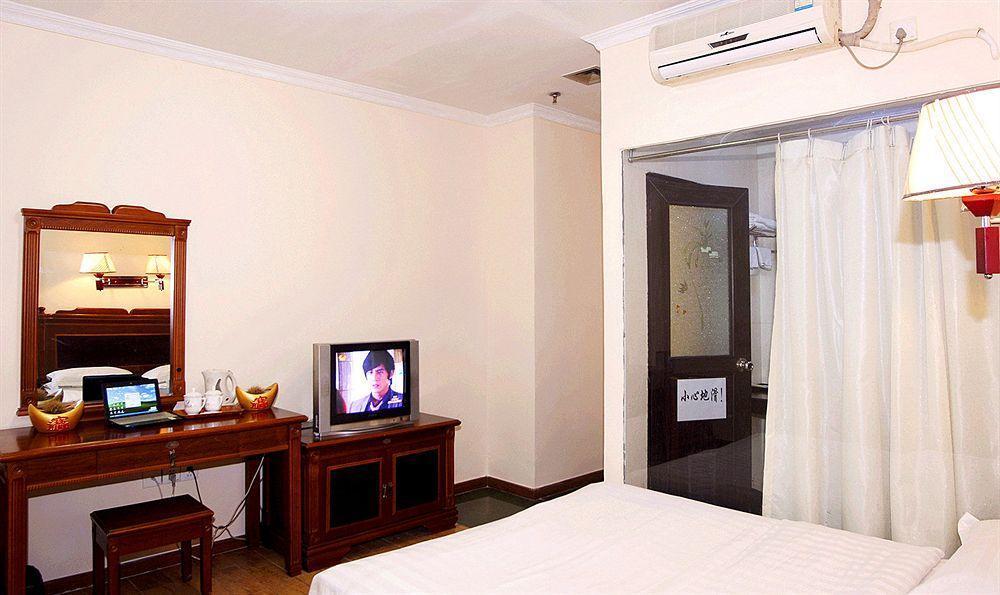 Guangzhou Jingdu Hotel Exterior photo